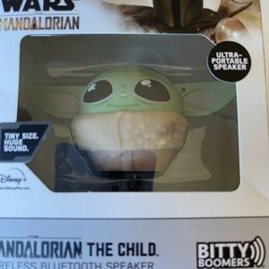 Star Wars mandalorian the child speaker, new in box